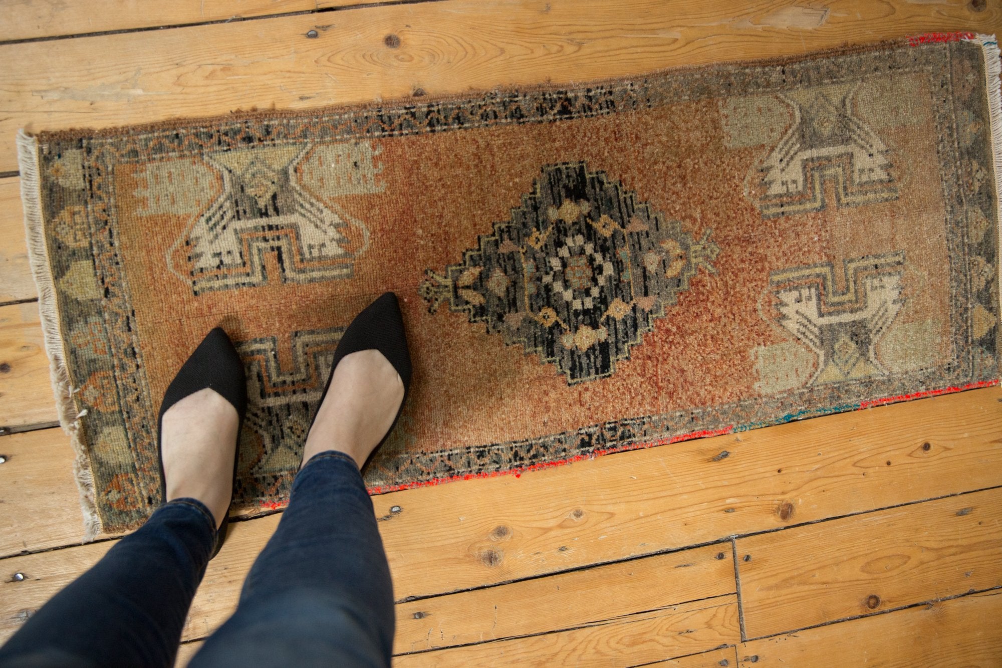 1.5x4 Vintage Distressed Oushak Rug Mat Runner // ONH Item 7087 Image 1