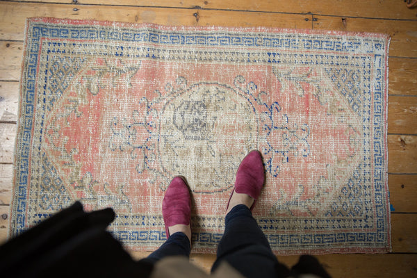 2.5x4.5 Vintage Distressed Oushak Rug // ONH Item 7153 Image 1