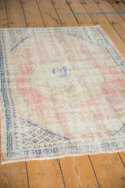 Vintage Distressed Oushak Square Rug / ONH item 7155 Image 4