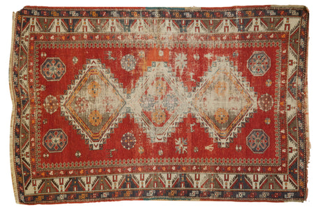 Antique Caucasian Rug / ONH item 7176