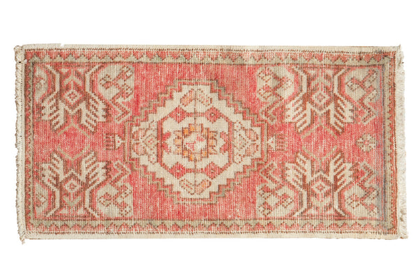 1.5x3 Vintage Distressed Oushak Rug Mat // ONH Item 7197