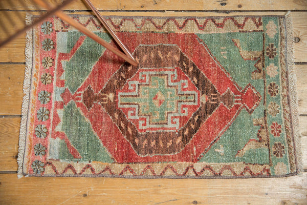 1.5x2.5 Vintage Distressed Oushak Rug Mat // ONH Item 7204 Image 1