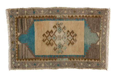 1.5x2.5 Vintage Distressed Oushak Rug Mat // ONH Item 7207