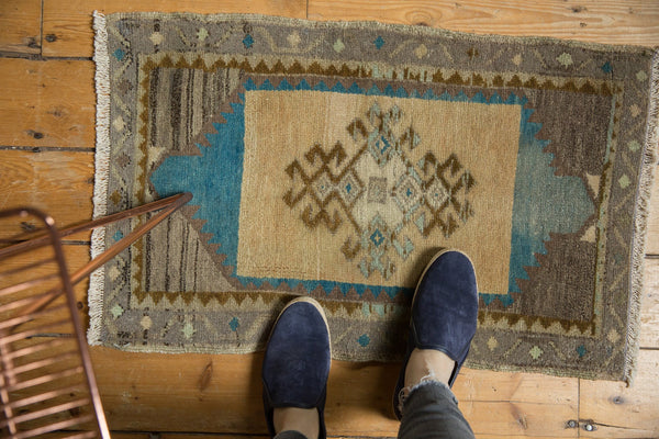 1.5x2.5 Vintage Distressed Oushak Rug Mat // ONH Item 7207 Image 4