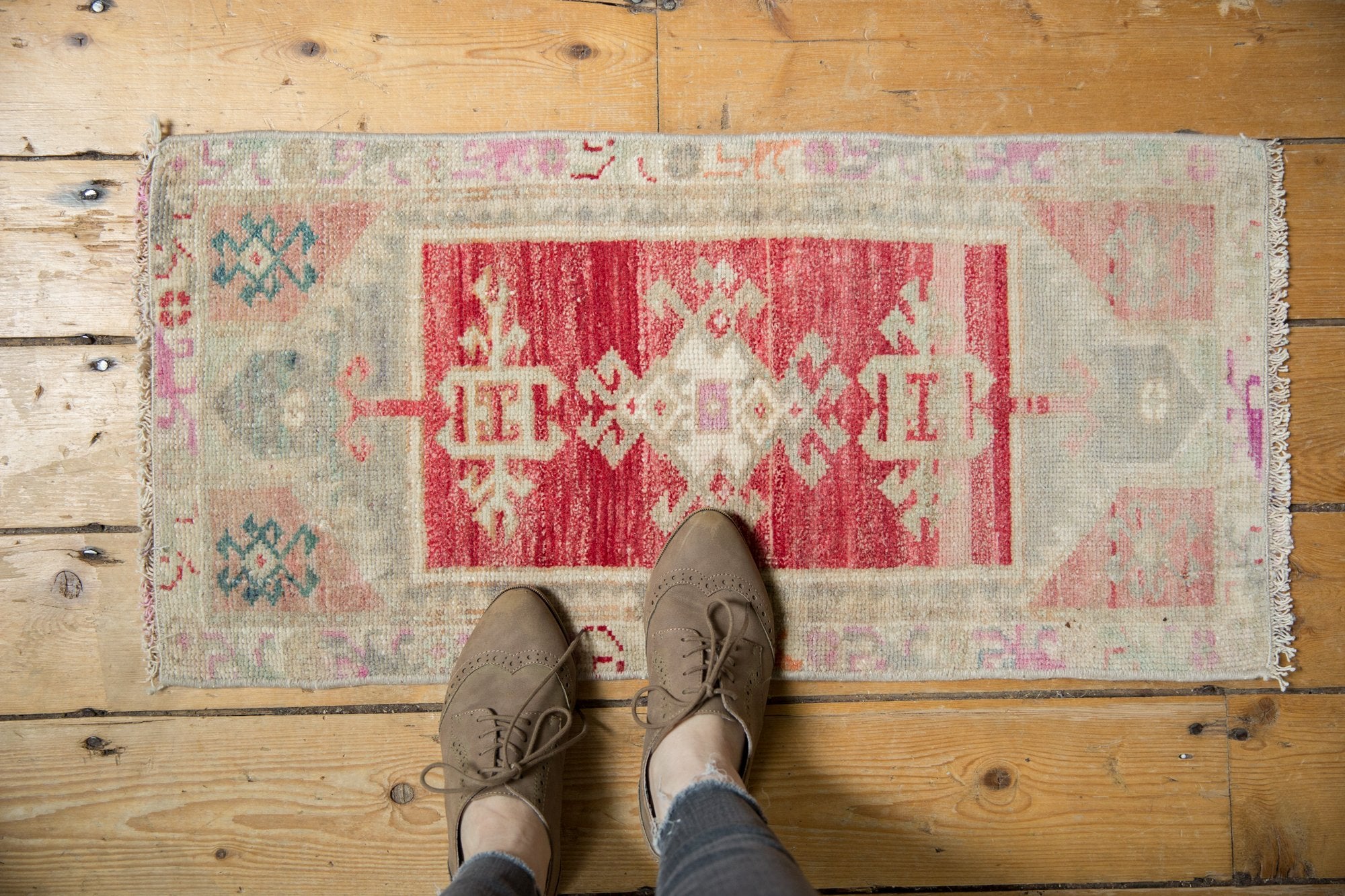 1.5x3 Vintage Distressed Oushak Rug Mat // ONH Item 7210 Image 1