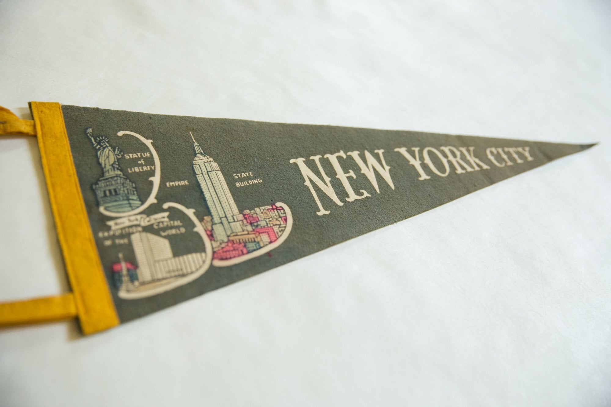 Vintage New York City Felt Flag Pennant Image 1