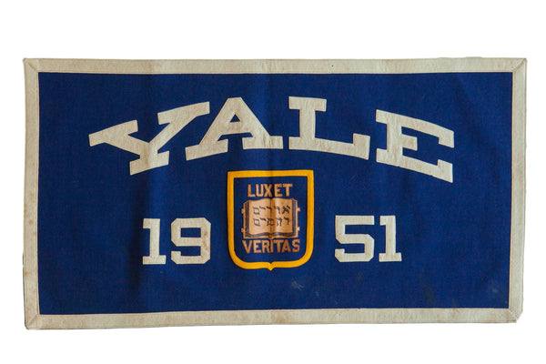 Vintage Yale 1951 Felt Banner