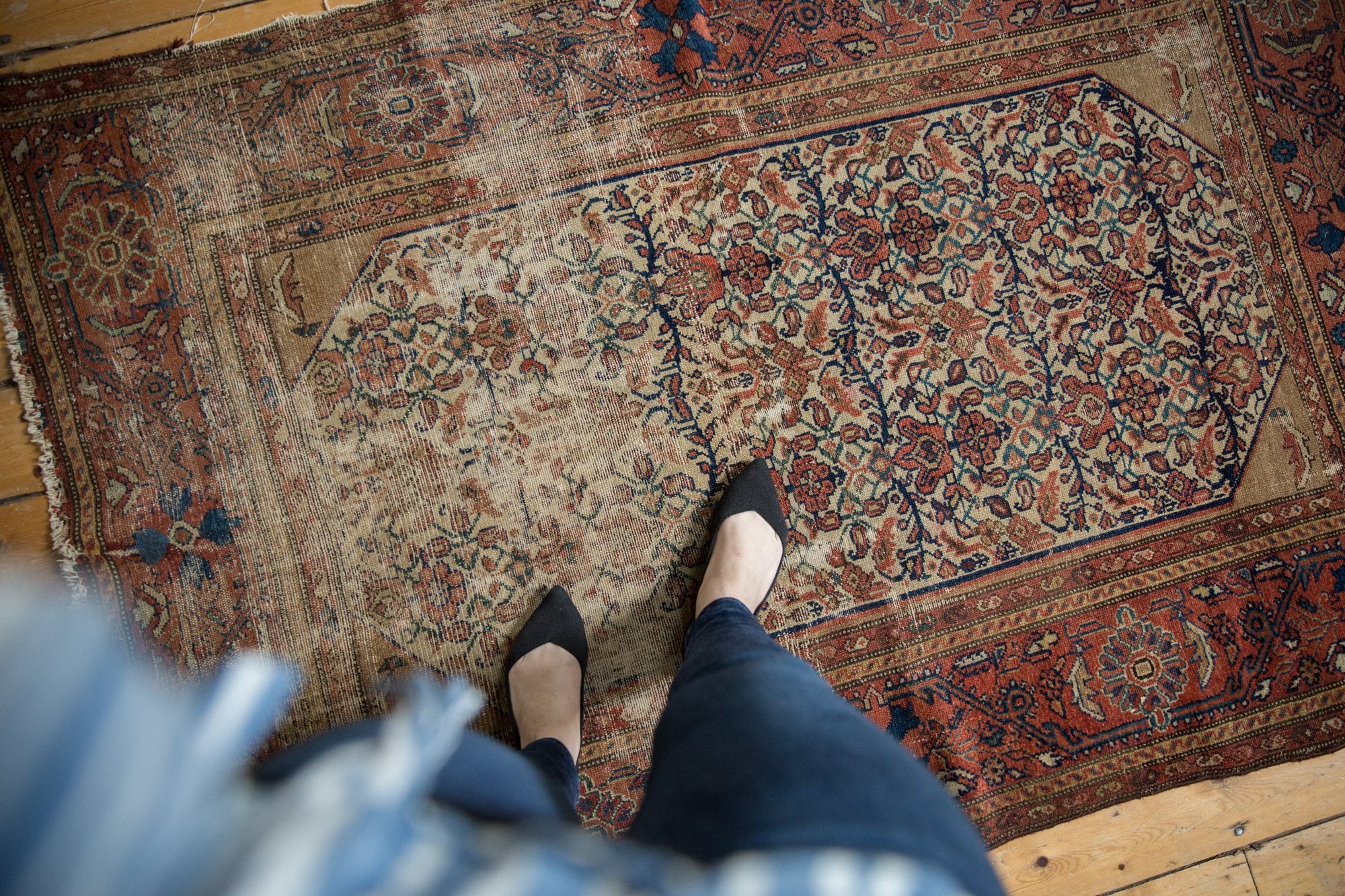 4x6.5 Antique Malayer Rug // ONH Item 7262 Image 1