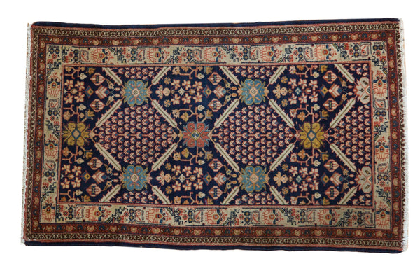 2.5x4.5 Vintage Pakistani Lahore Rug // ONH Item 7282