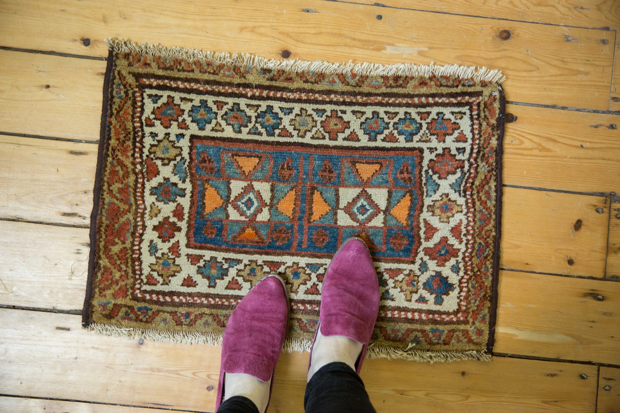 1.5x2 Antique Bagface Kurdish Square Rug Mat // ONH Item 7284 Image 1