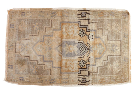 1.5x2.5 Vintage Distressed Oushak Rug Mat // ONH Item 7320