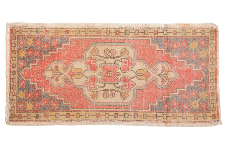 2x3.5 Vintage Distressed Oushak Rug // ONH Item 7322