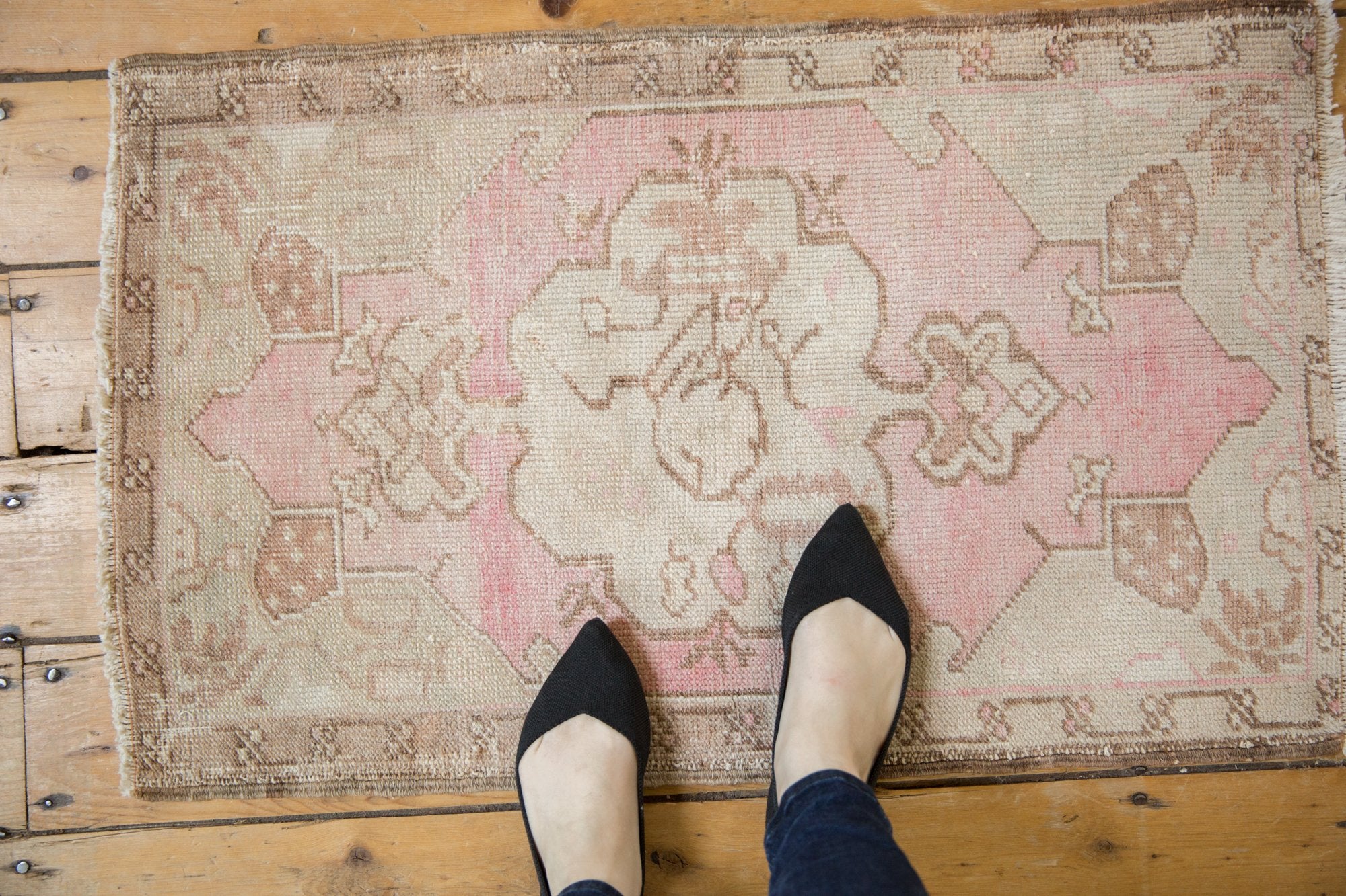 2x3 Vintage Distressed Oushak Rug Mat // ONH Item 7323 Image 1