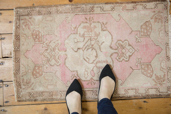 2x3 Vintage Distressed Oushak Rug Mat // ONH Item 7323 Image 1