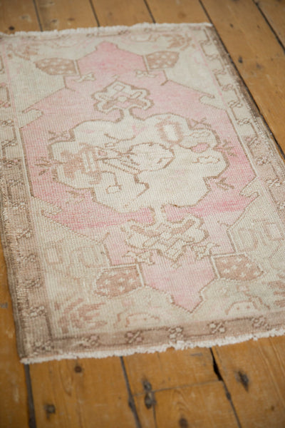 2x3 Vintage Distressed Oushak Rug Mat // ONH Item 7323 Image 4