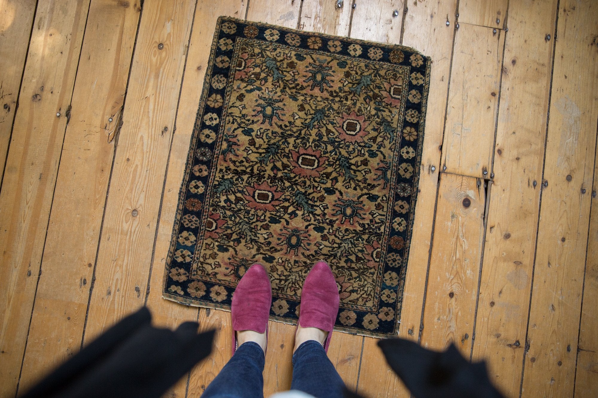 2x2.5 Vintage Farahan Sarouk Square Rug Mat // ONH Item 7359 Image 1