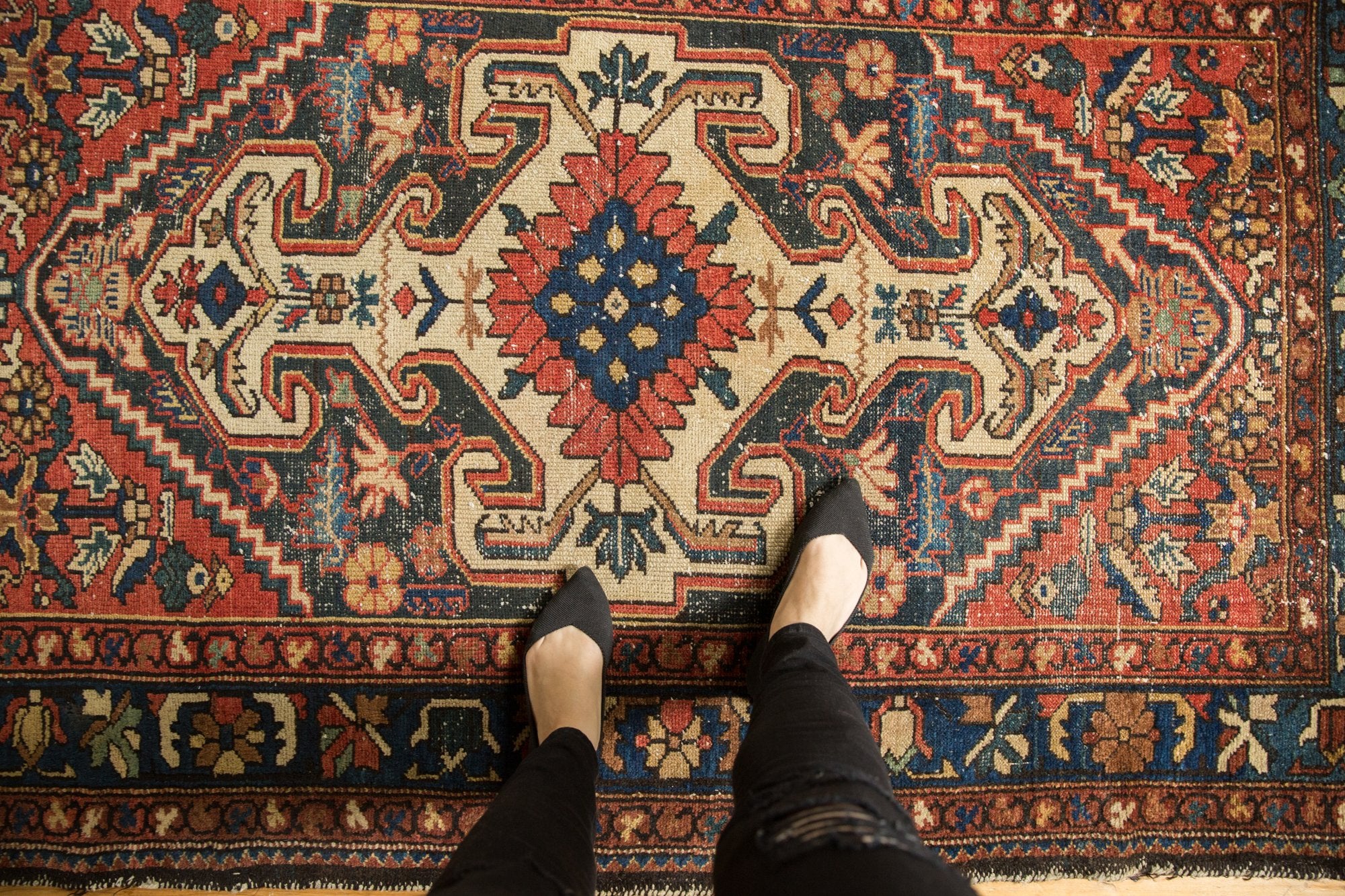 4x6.5 Vintage Baktiari Rug // ONH Item 7388 Image 1