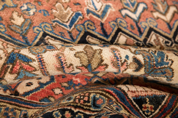 Vintage Heriz Carpet / ONH item 7391 Image 13