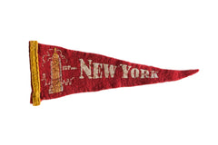 Vintage New York City Felt Flag Pennant // ONH Item 7426