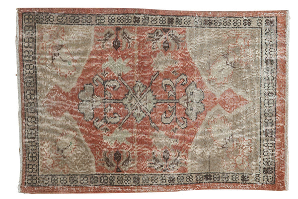 2.5x3.5 Vintage Distressed Oushak Rug // ONH Item 7486
