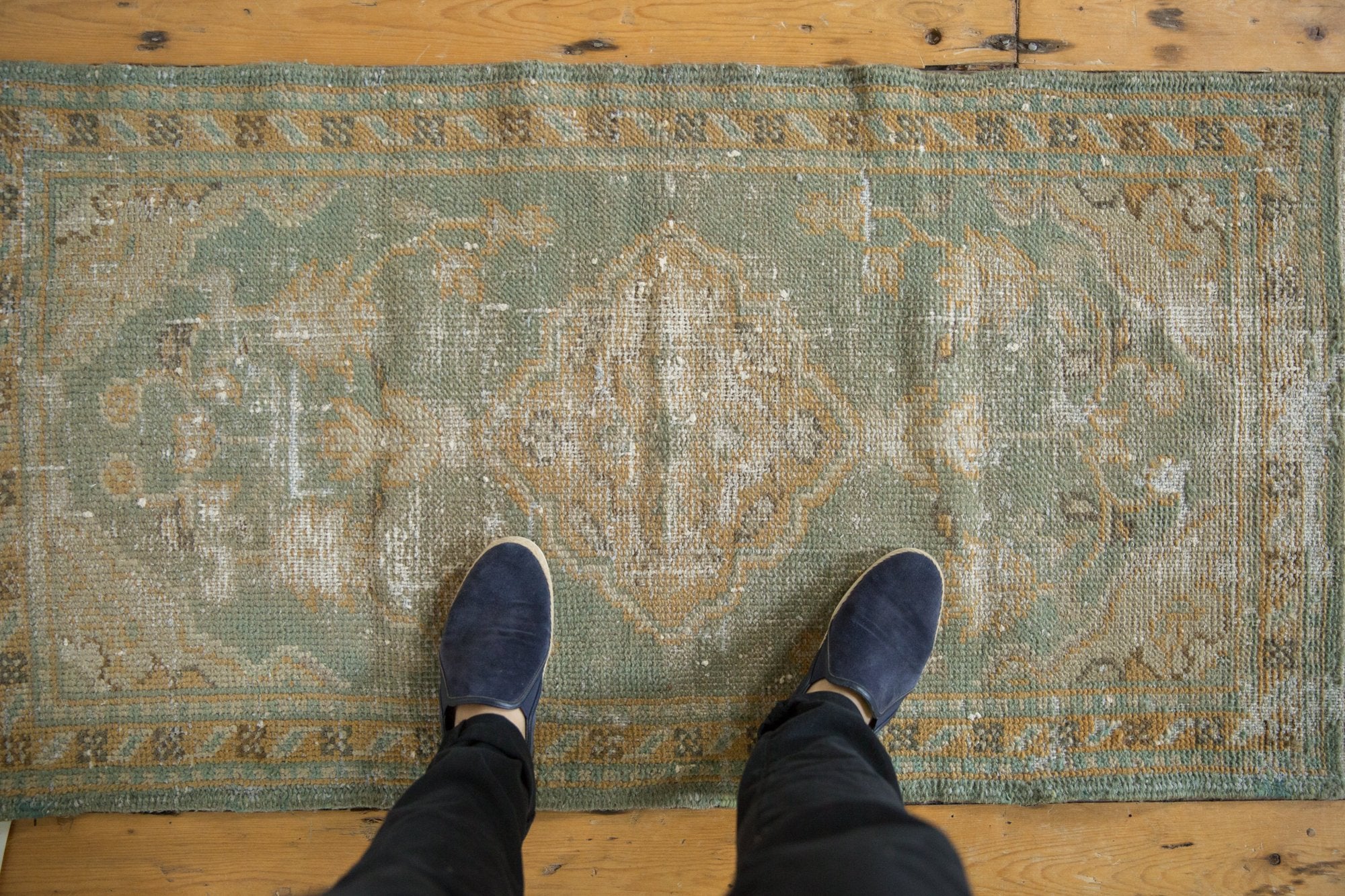 2.5x4.5 Vintage Distressed Oushak Rug // ONH Item 7496 Image 1