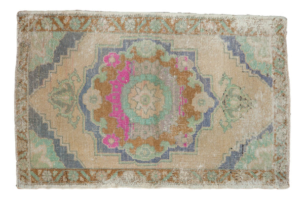 2x3.5 Vintage Distressed Oushak Rug // ONH Item 7518