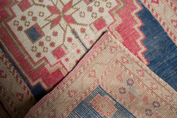 Vintage Distressed Oushak Rug / ONH item 7530 Image 4