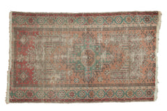 Vintage Distressed Anatolian Rug / ONH item 7532