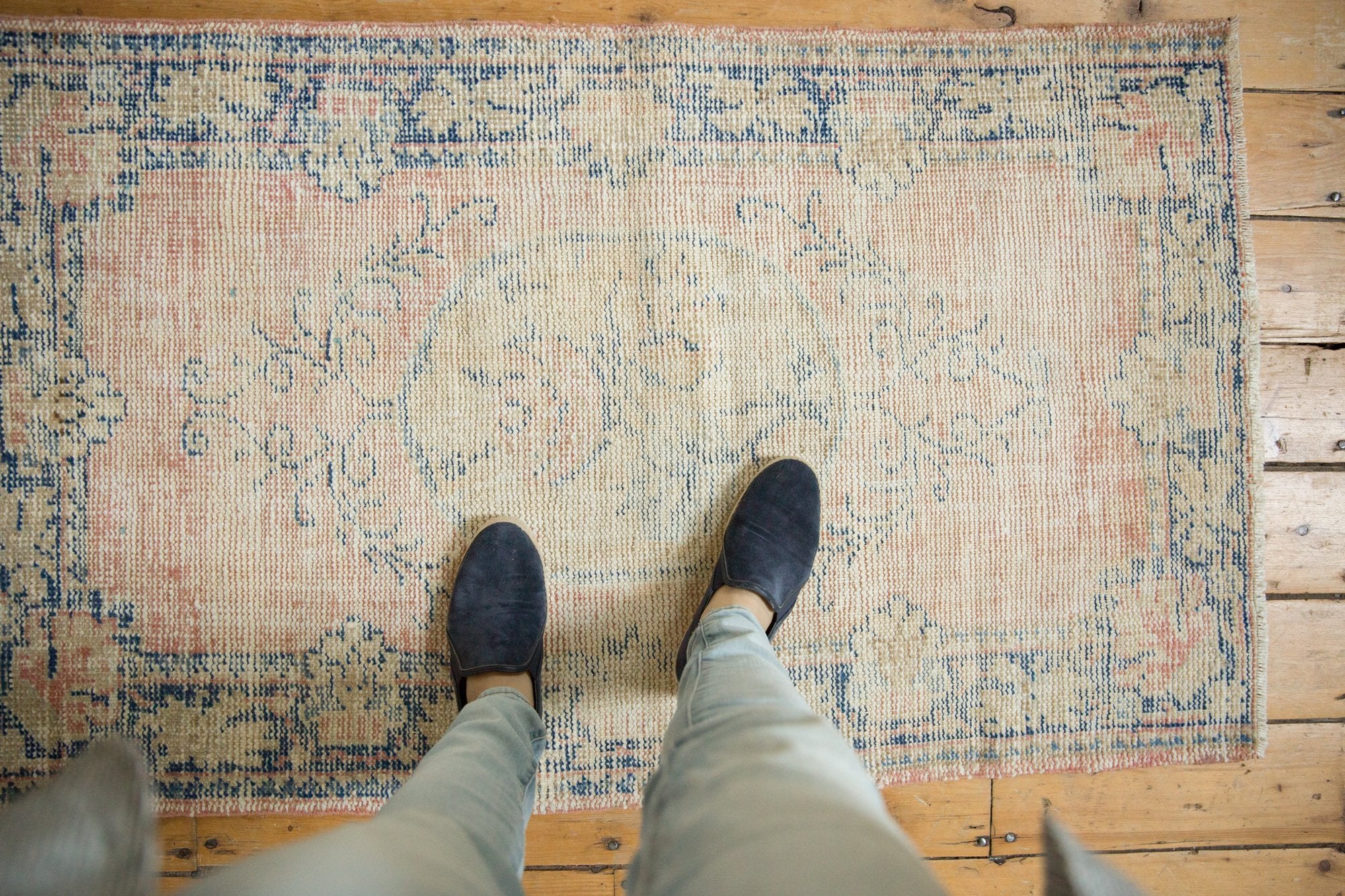 2.5x4.5 Vintage Distressed Oushak Rug // ONH Item 7545 Image 1