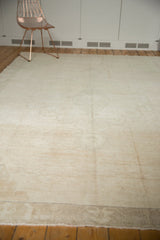 Vintage Distressed Oushak Carpet / ONH item 7636 Image 4