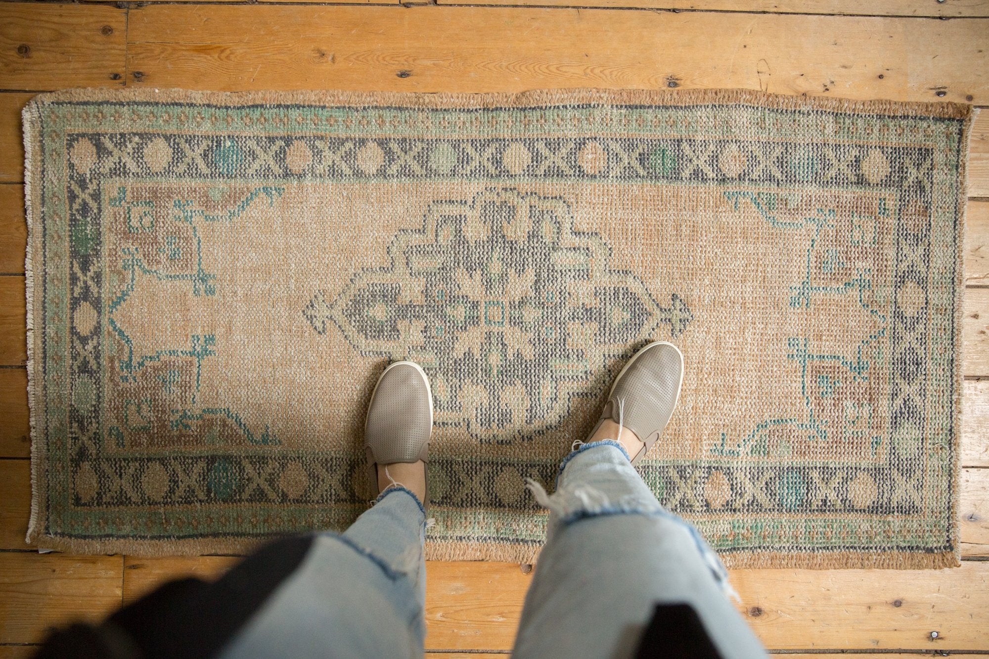 2.5x4.5 Vintage Distressed Oushak Rug // ONH Item 7655 Image 1