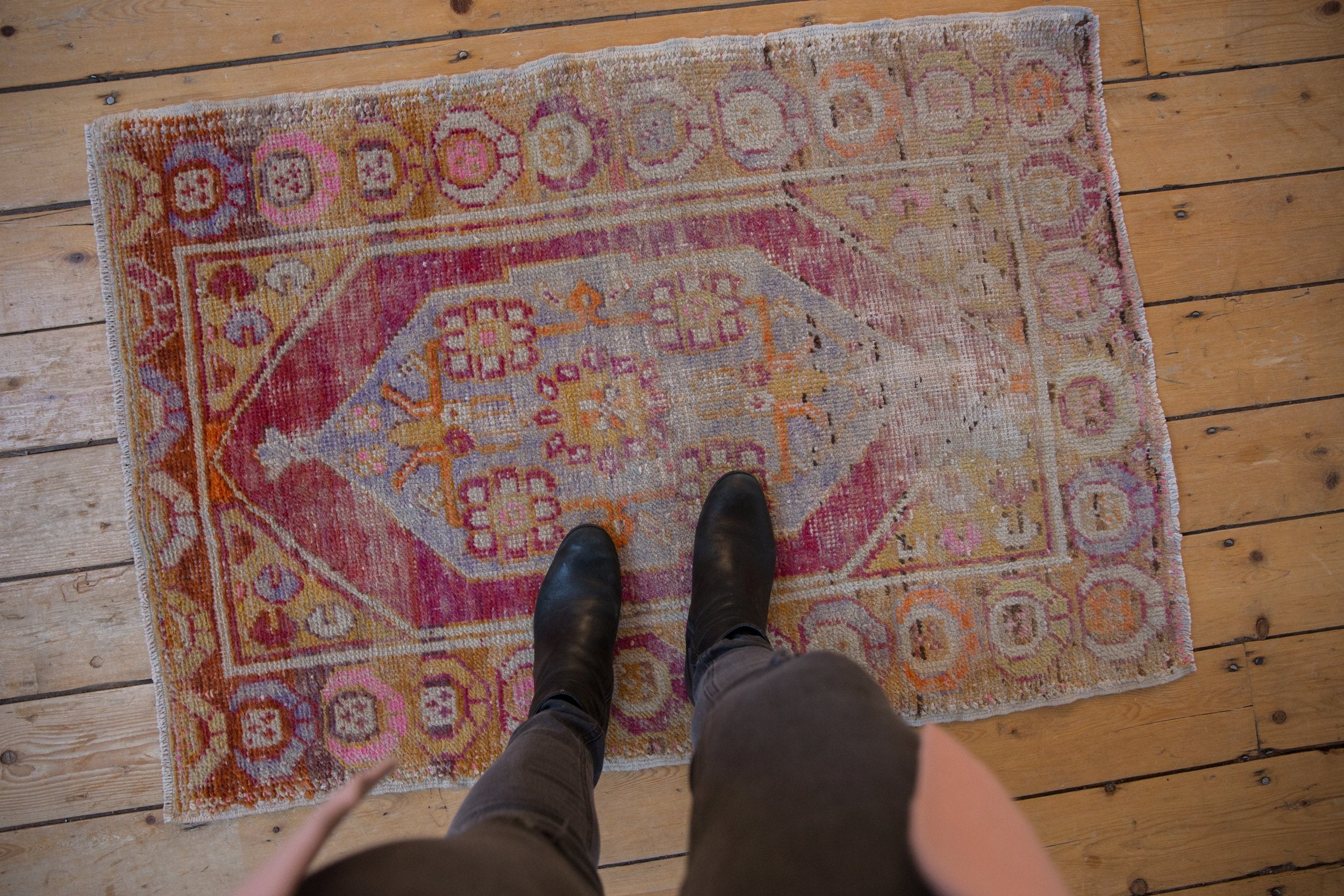 2.5x4 Vintage Distressed Oushak Rug // ONH Item 7793 Image 1