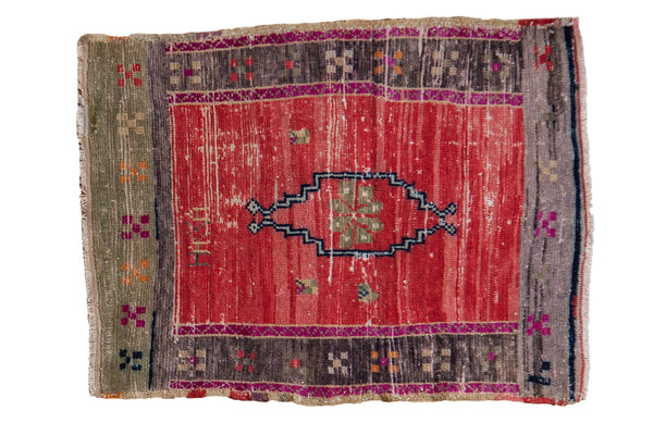 2.5x3 Vintage Distressed Oushak Square Rug // ONH Item 7795