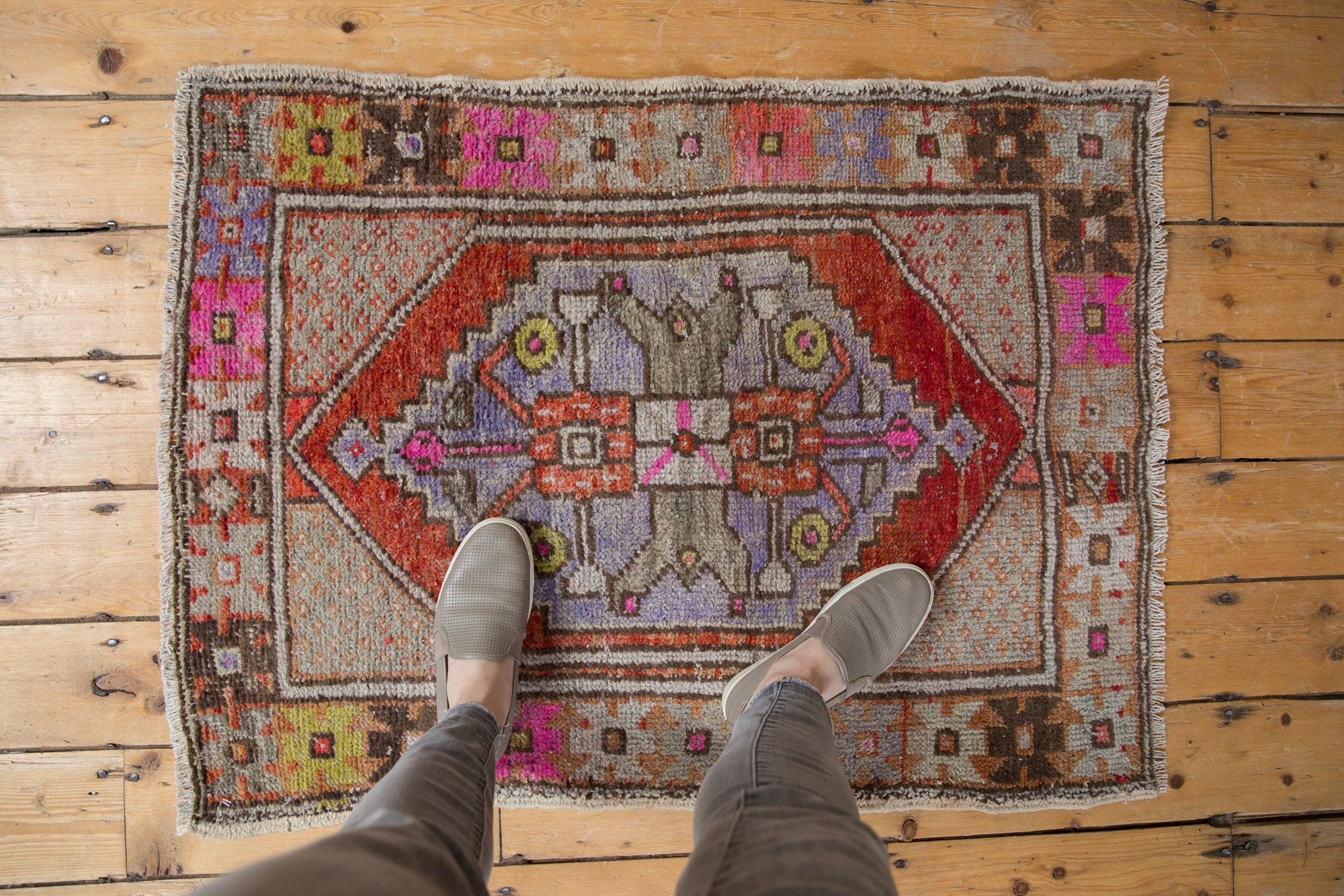 2.5x3.5 Vintage Distressed Oushak Rug // ONH Item 7812 Image 1