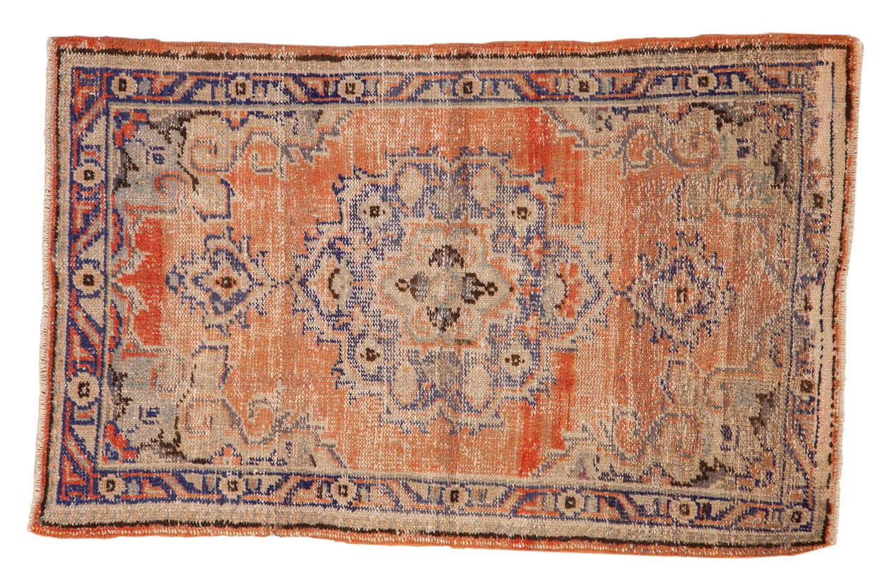 2.5x4 Vintage Distressed Oushak Rug // ONH Item 7851