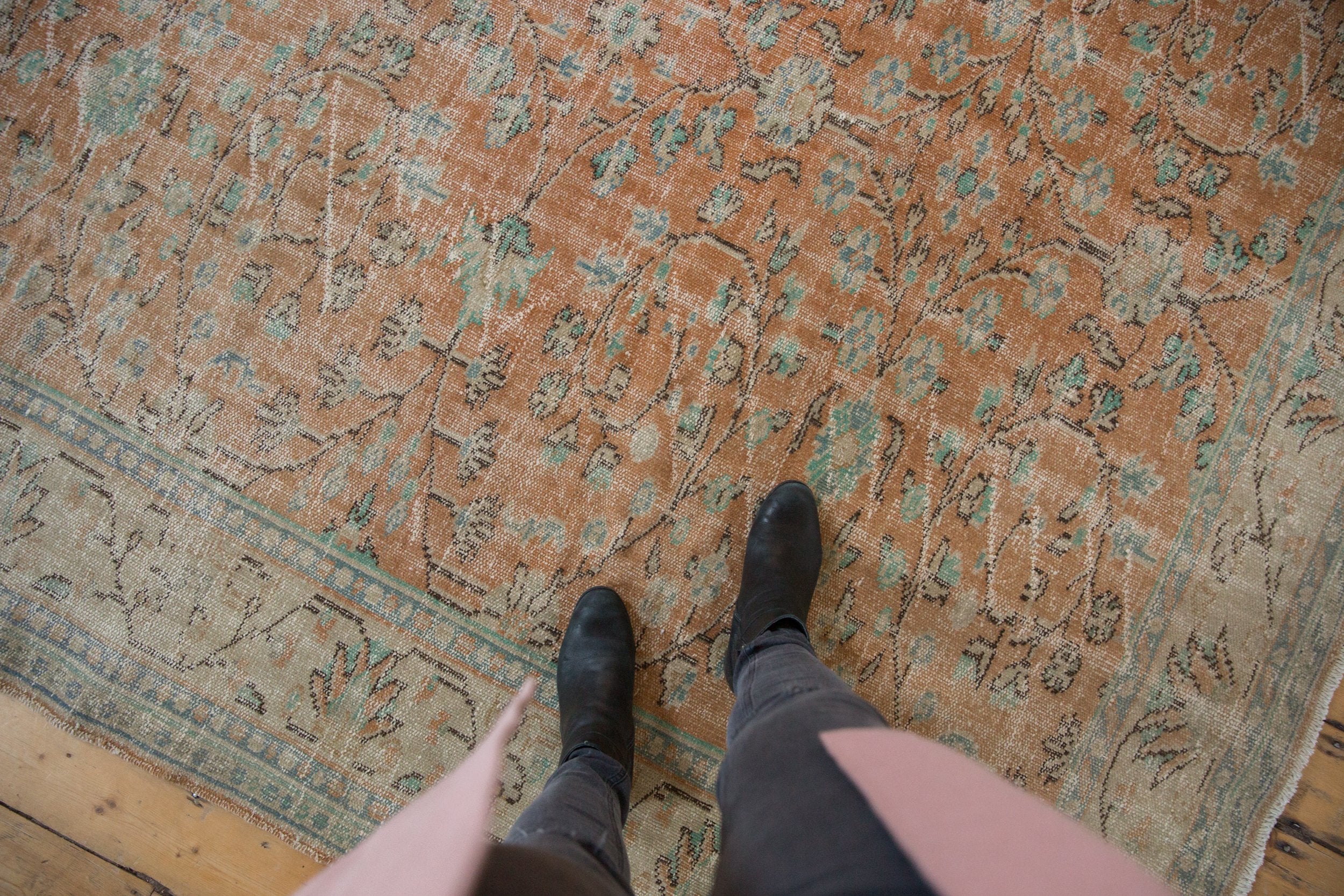 7x10 Vintage Distressed Oushak Carpet // ONH Item 7868 Image 1