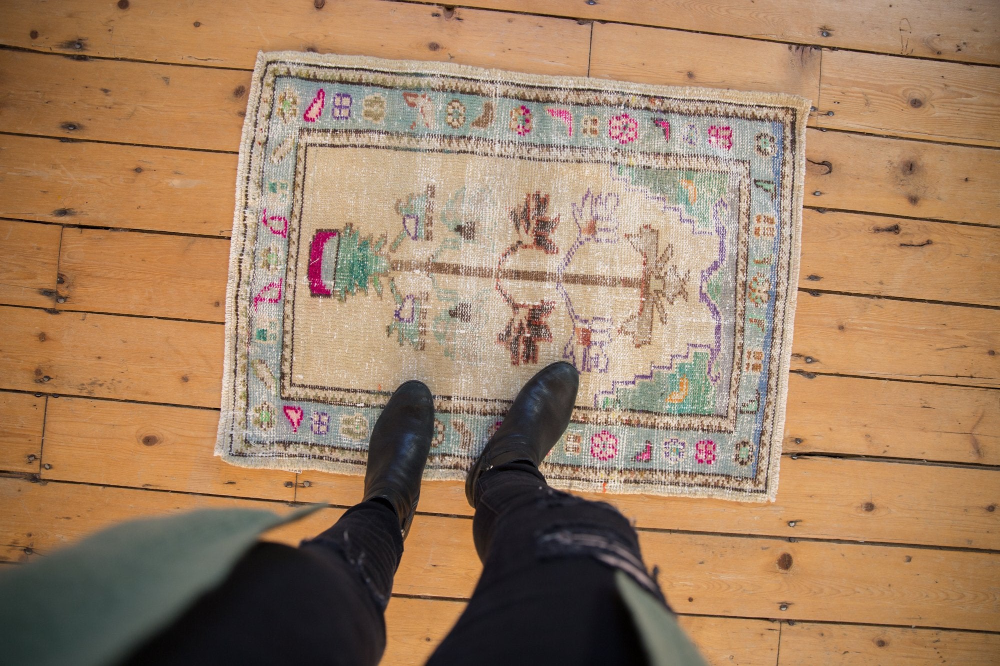 2x3 Vintage Distressed Oushak Rug Mat // ONH Item 7880 Image 1