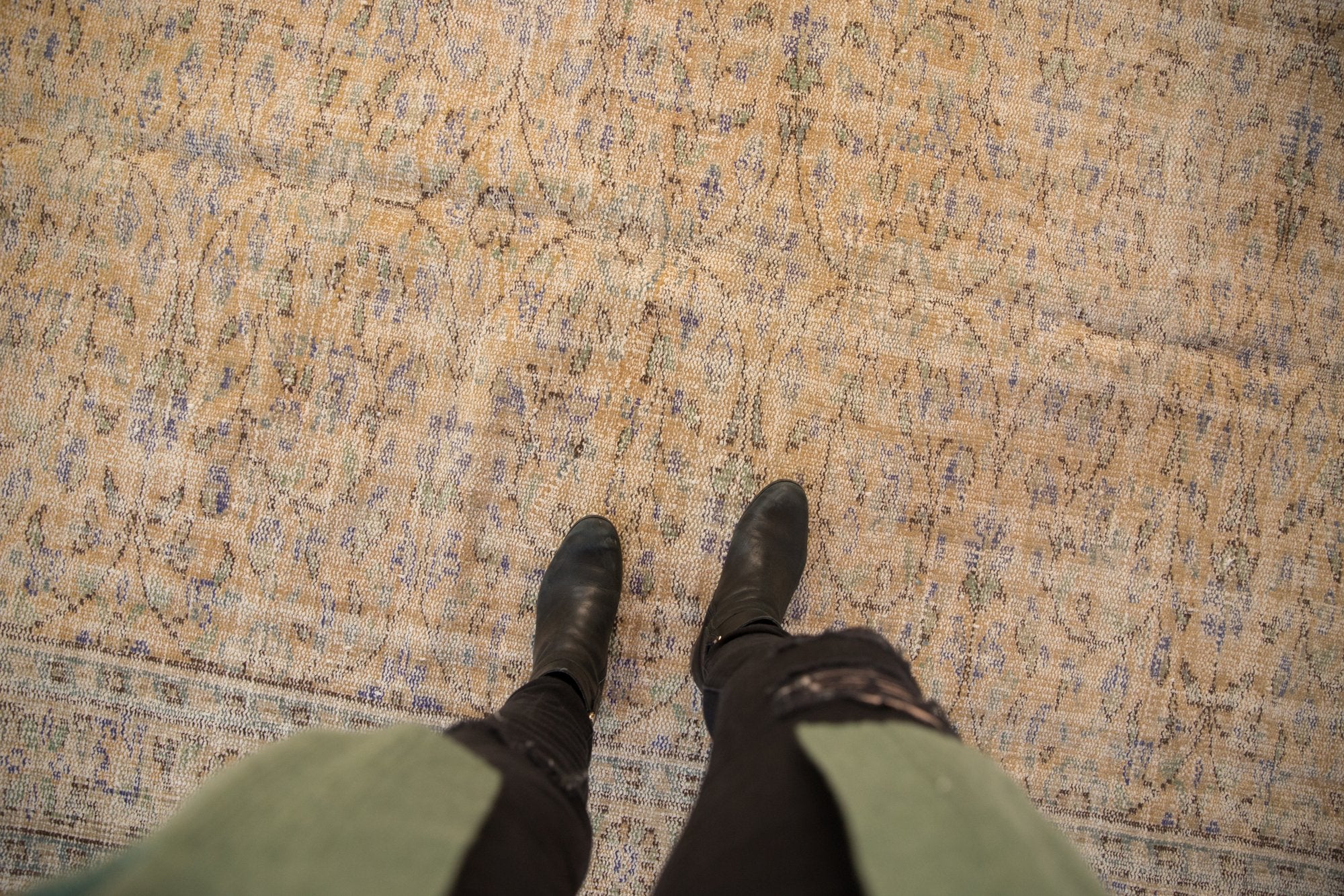 6x10.5 Vintage Distressed Oushak Carpet // ONH Item 7884 Image 1