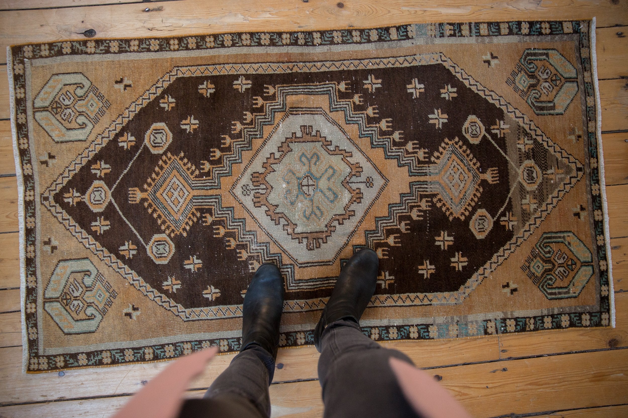 2.5x5 Vintage Distressed Oushak Rug Runner // ONH Item 7894 Image 1