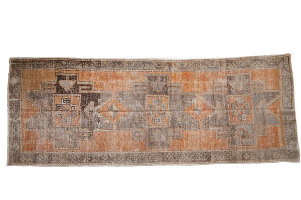 3.5x9.5 Vintage Distressed Oushak Rug Runner // ONH Item 7899