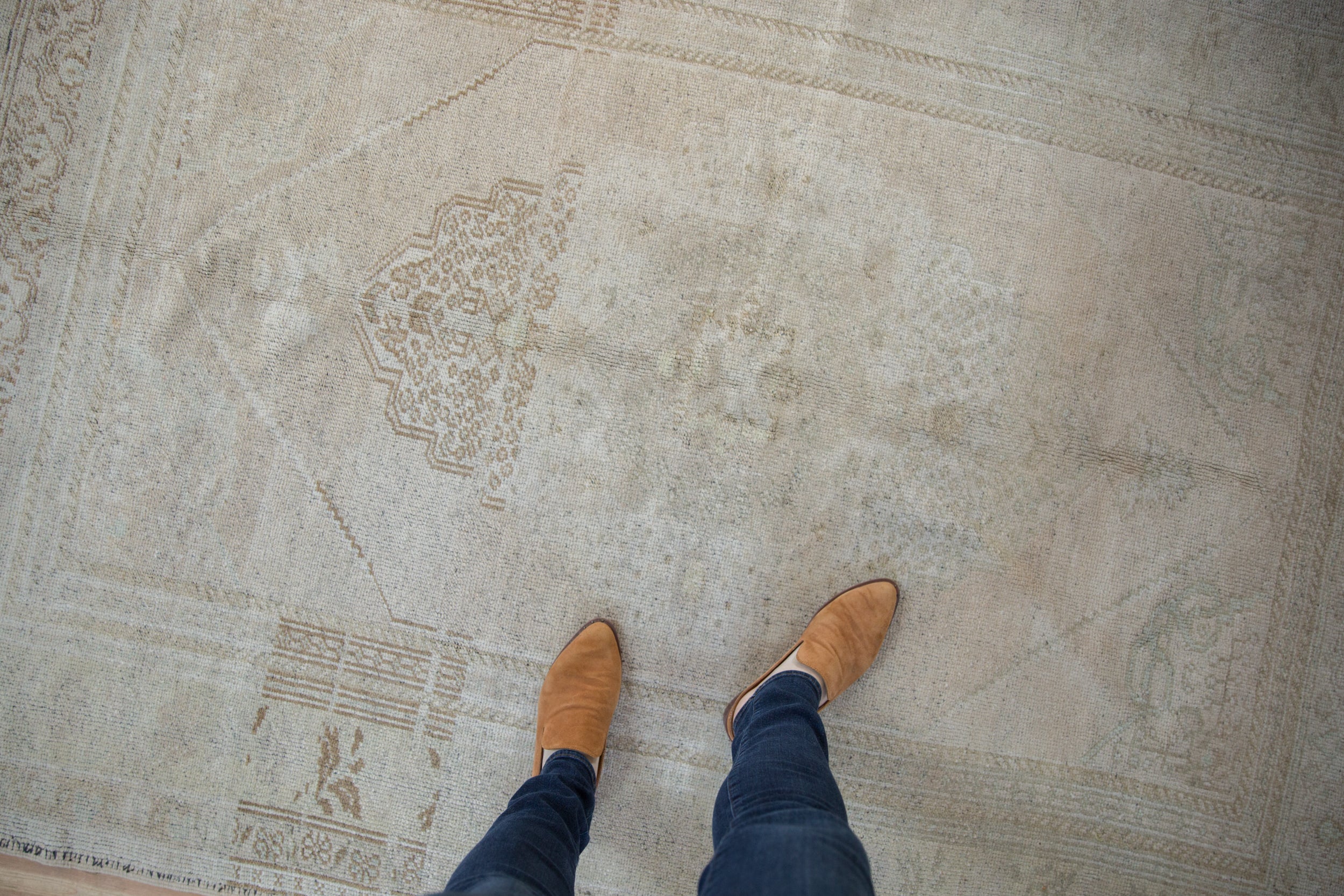 5x7.5 Vintage Distressed Oushak Rug // ONH Item 7919 Image 1