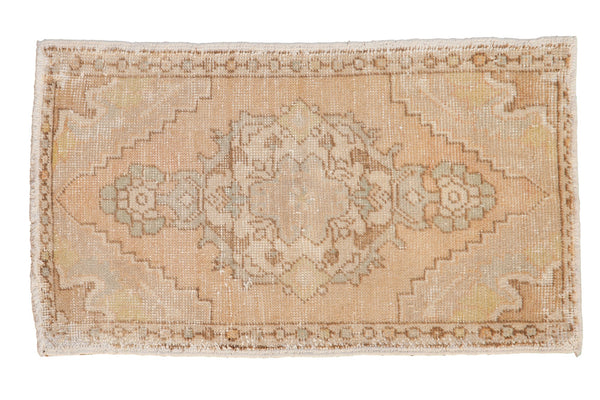 1.5x3 Vintage Distressed Oushak Rug Mat // ONH Item 7922