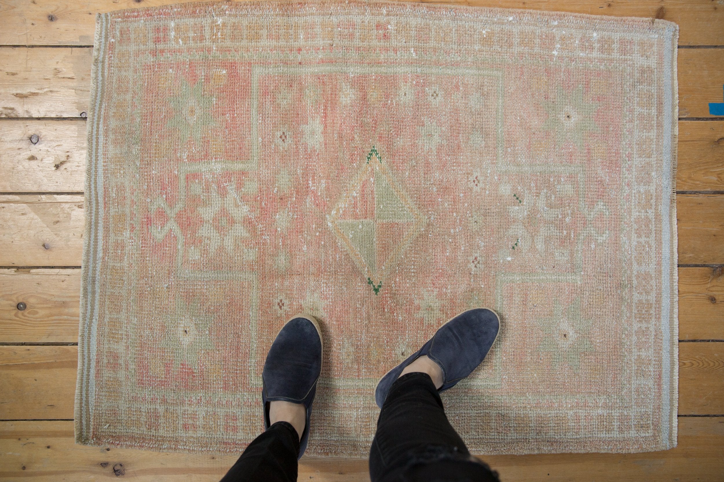 3x3.5 Vintage Distressed Oushak Square Rug // ONH Item 7932 Image 1