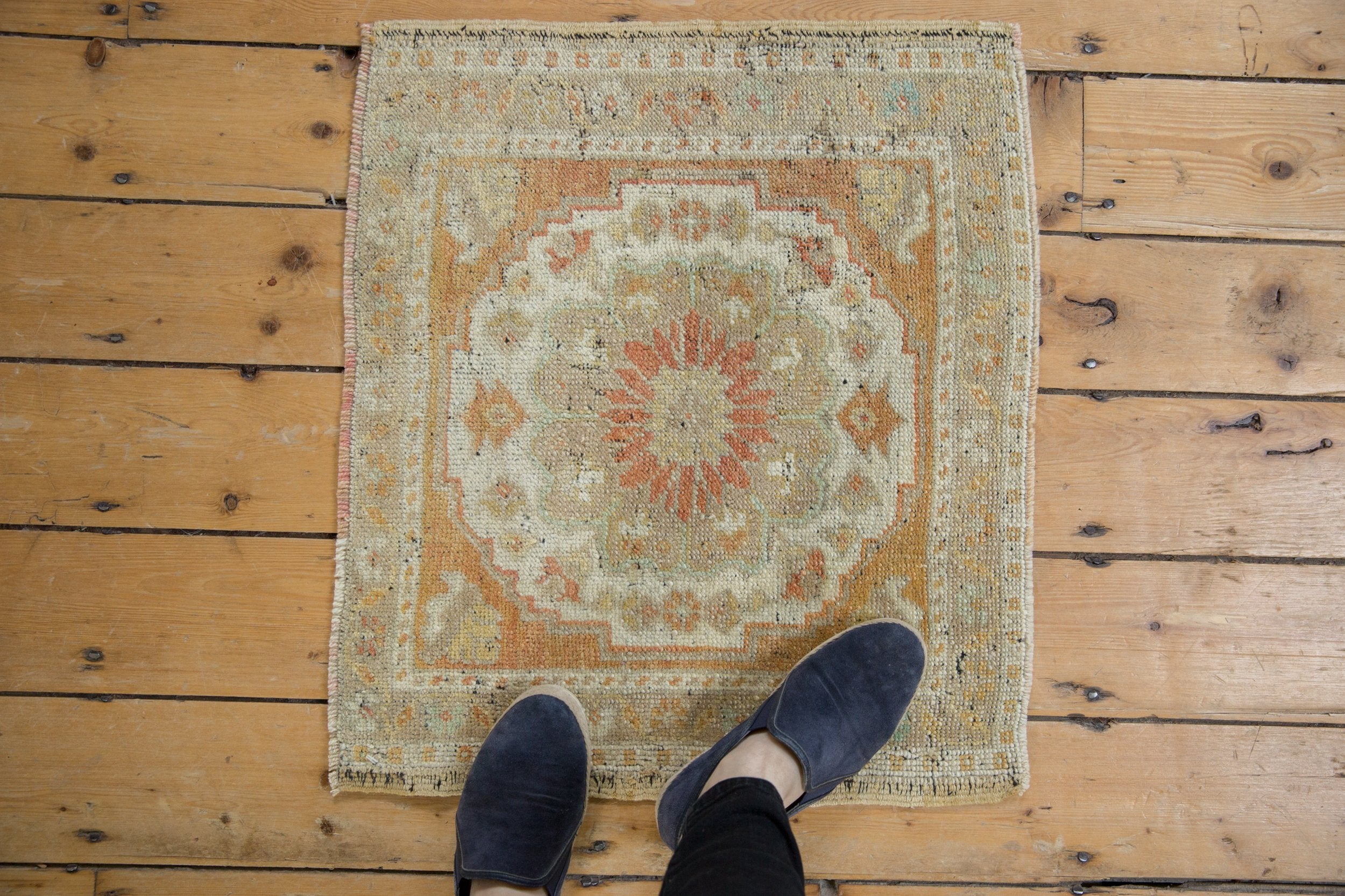 2x2.5 Vintage Distressed Oushak Square Rug Mat // ONH Item 7935 Image 1