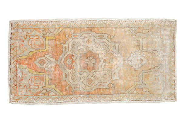 1.5x3 Vintage Distressed Oushak Rug Mat // ONH Item 7941