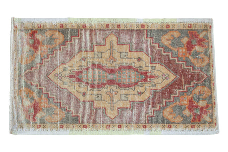 1.5x3 Vintage Distressed Oushak Rug Mat // ONH Item 7949