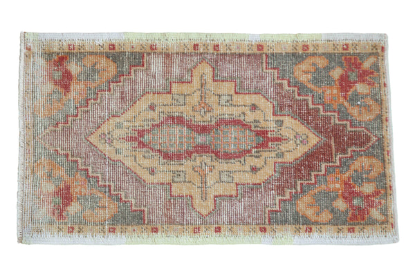 1.5x3 Vintage Distressed Oushak Rug Mat // ONH Item 7949