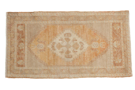 1.5x3.5 Vintage Distressed Oushak Rug Mat Runner // ONH Item 7957