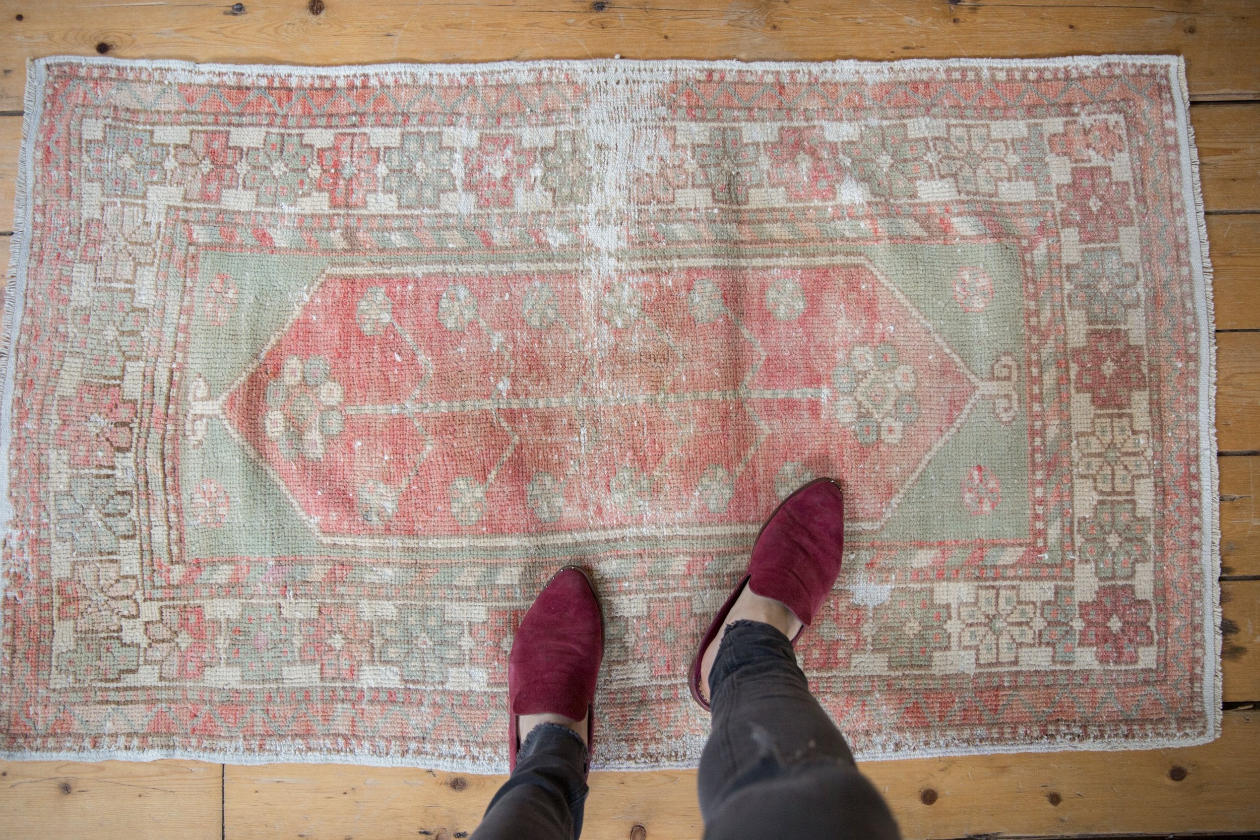 2.5x4.5 Vintage Distressed Oushak Rug // ONH Item 7966 Image 1