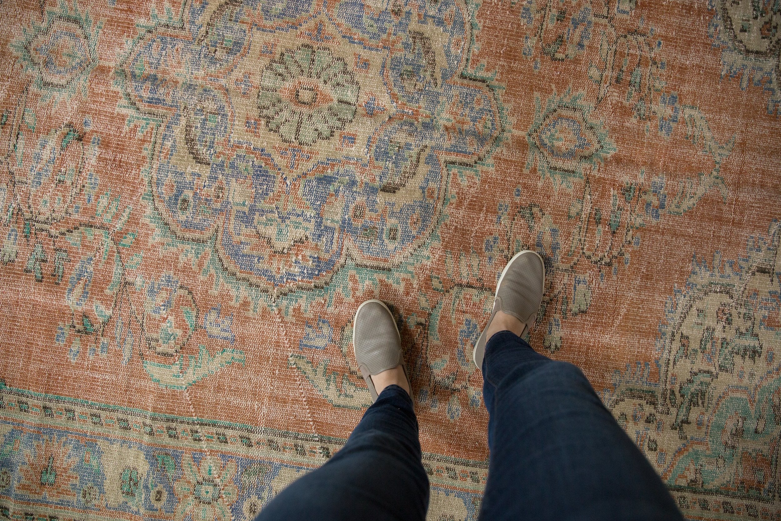 6.5x9.5 Vintage Distressed Oushak Carpet // ONH Item 8022 Image 1